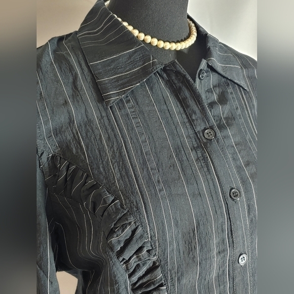 NWT ANIMALE Ladies Black QUILL Striped Button Down Top / Dress Shirt - Picture 3 of 5
